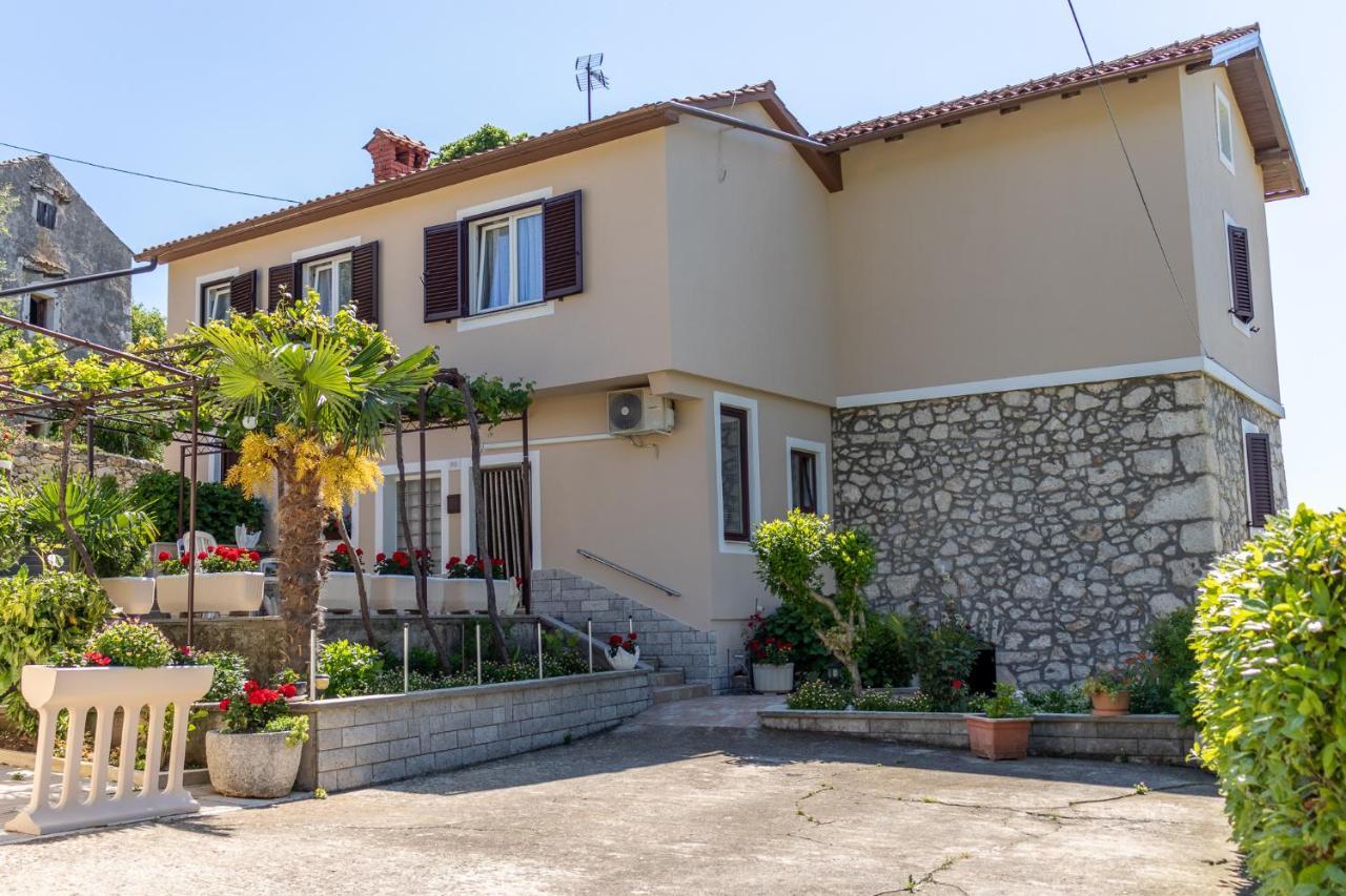 Apartman Danijela Zagorje Luaran gambar