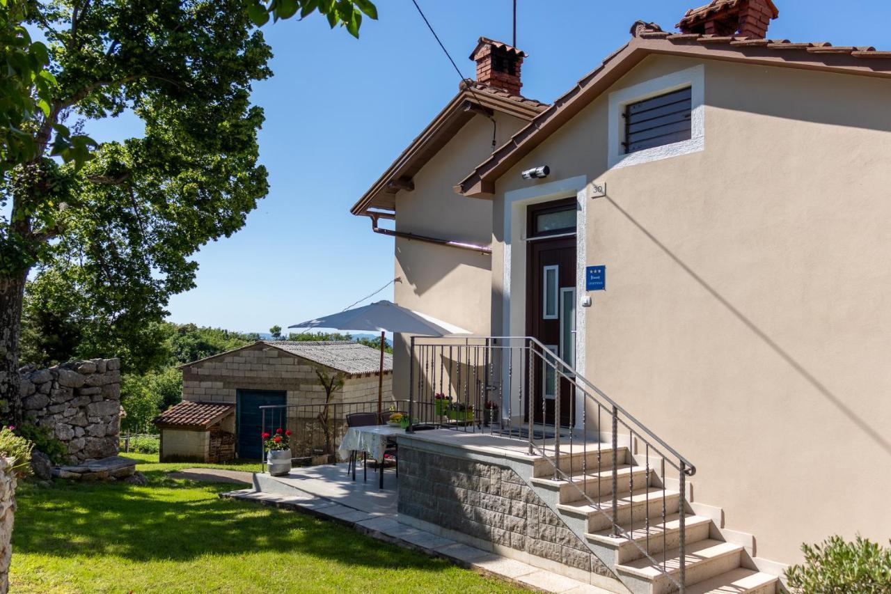 Apartman Danijela Zagorje Luaran gambar