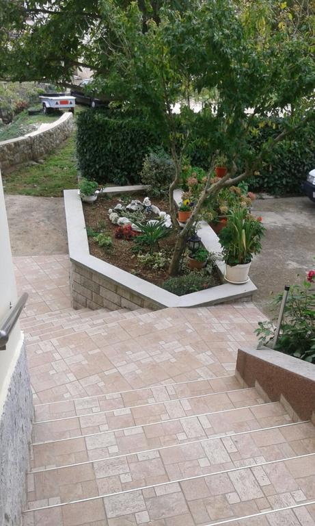 Apartman Danijela Zagorje Luaran gambar